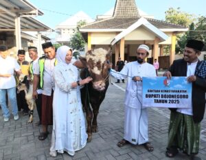 Wabup Nurul Azizah: Idul Adha 1446 Hijriyah Pondasi Menuju Indonesia Emas