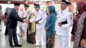 Lantik 5 Kades PAW 2026, Bupati Bojonegoro Tekankan Peran Pengawalan Program Pembangunan Untuk Masyarakat