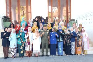 Bupati Bojonegoro Pimpin Upacara Hari Kartini, HUT Satpol PP, Damkarmat Dan Linmas: Simak 4 Pesan Pentingnya