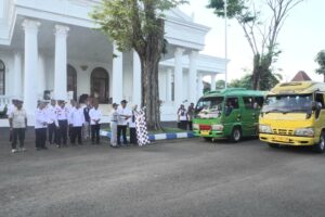 Bupati Setyo Wahono Kembali Aktifkan Mobil Angkutan Pelajar