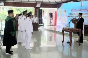 Bupati Setyo Wahono Beri Pesan Penting Kepada Tiga Kepala Desa Hasil PAW Yang Dilantik
