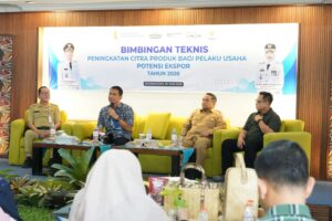 Bupati Setyo Wahono Keynot Speaker Bimtek Peningkatan Citra Produk Bagi Pelaku Usaha Potensi Ekspor