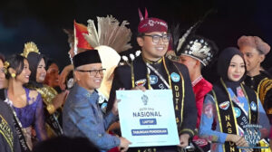 Raih Prestasi! Fachri Akbar Siswa SMAN 1 Bojonegoro Terpilih Sebagai Duta SMA Nasional 2026