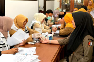 Jaga Kesehatan Dan Deteksi Dini Penyakit, ASN Pemkab Bojonegoro Ikuti CKG